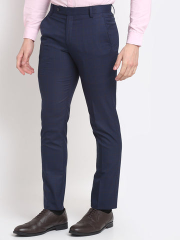 Men blue checked slim fit minimalistic formal trousers