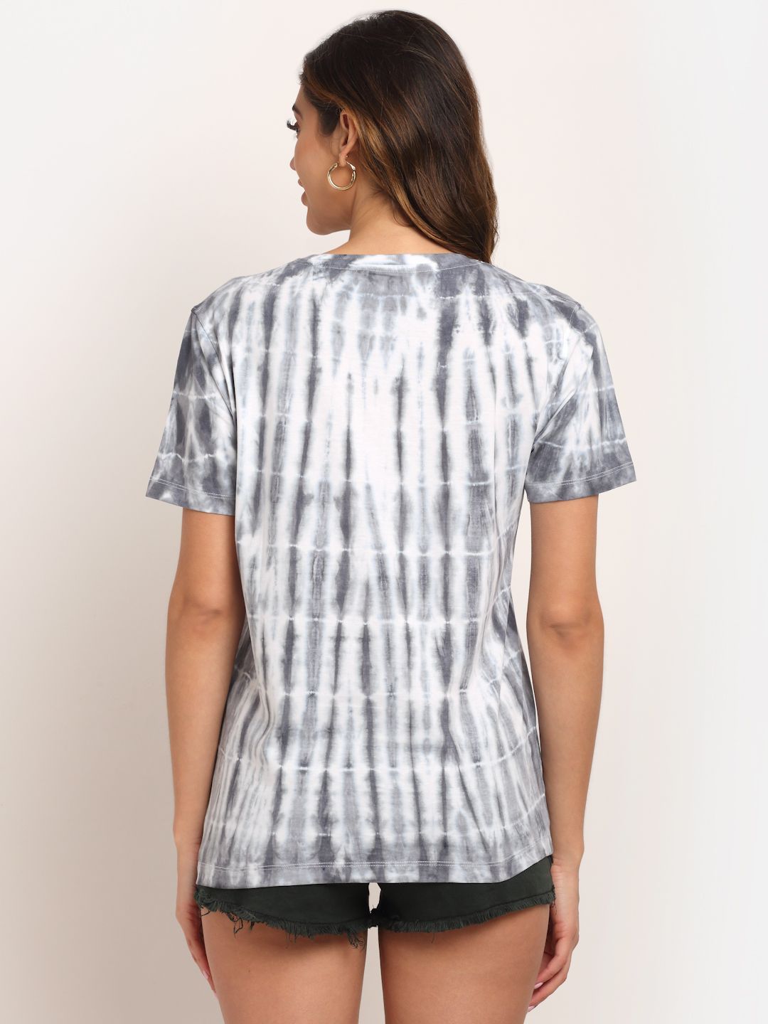 Linear Pattern, Women Combed Cotton Tie & Dye Grey T-Shirt